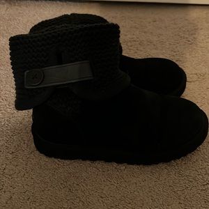 UGG Shaina Sweater Cuff Bootie Size 8